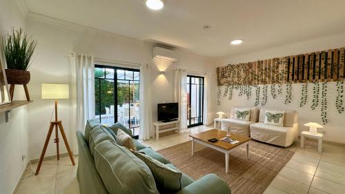 Χώρος καθιστικού στο Noly by Check-in Portugal