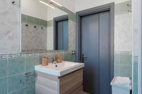 Phòng tắm tại I Lavatoi Iseo - apartment