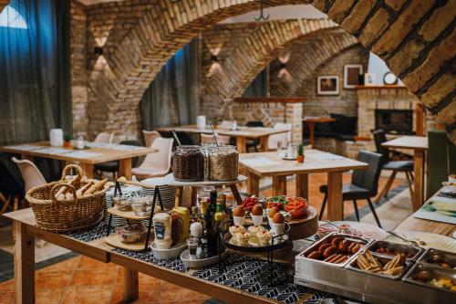 Φαγητό σε αυτό το ξενοδοχείο ή κάπου εκεί κοντά