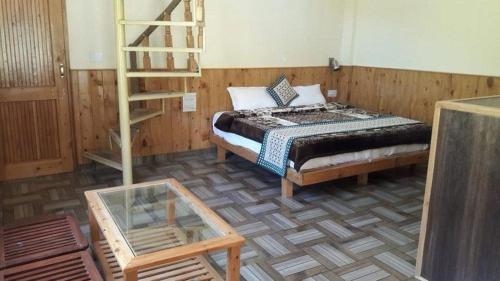 Φωτογραφία από το άλμπουμ του Cabin 8 Jibhi σε Jibhi