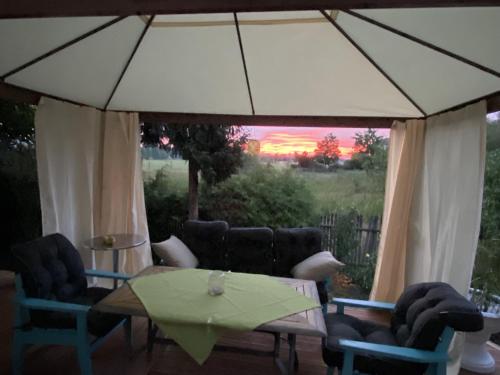 Χώρος καθιστικού στο Business Apartment Renate