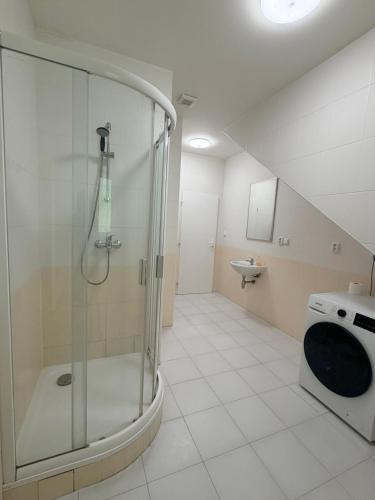 Koupelna v ubytování Sleep & Go Czech Republic - Korycany