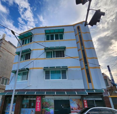 Clădirea în care este situat/ăapartamentul