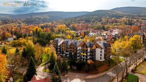 Nespecifikovaný výhled na hory nebo výhled na hory při pohledu z apartmánu