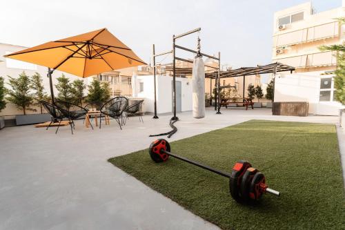 Romantic Garden Central Rooftop Gym Fast Wifi