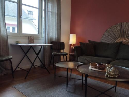 Χώρος καθιστικού στο * LE CHAMARELLE * Hyper Centre Auray *