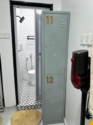 Ένα μπάνιο στο Putih Hostel