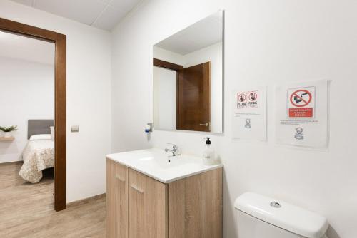 Et badeværelse på Apt Buendía Aeropuerto Málaga Playa