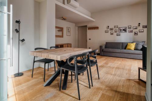 Hostmate - Milano - Solari