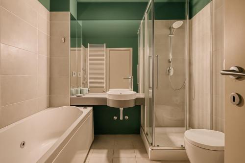 Hostmate - Milano - Solari