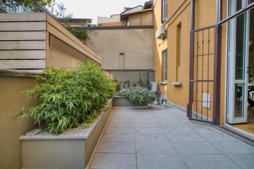 Hostmate - Milano - Solari
