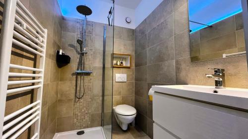 Ένα μπάνιο στο Le Liégeois - Confort au Centre Ville