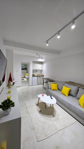 Galería fotográfica de Spring 3 en Petrovaradin