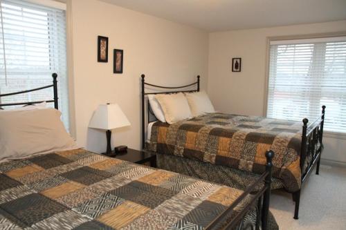 Ένα ή περισσότερα κρεβάτια σε δωμάτιο στο JACKSON HIDEAWAY