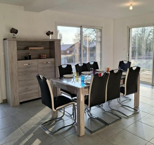 Galeriebild der Unterkunft La Marceline, maison proche du village in Charavines