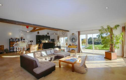 Χώρος καθιστικού στο Villa La Comtesse