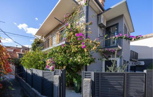 Pet Friendly Home In Kastel Stari With Wifi