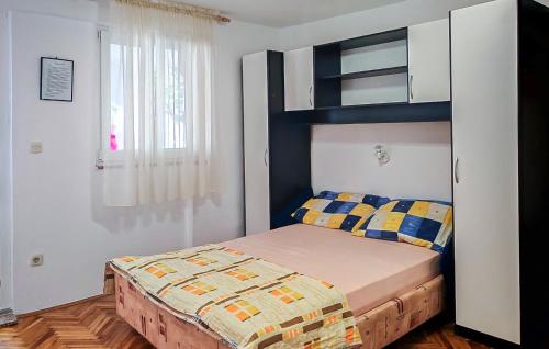 Stunning Apartment In Vodice With Wifi