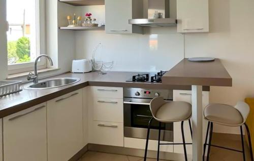 Nice Apartment In Bibinje