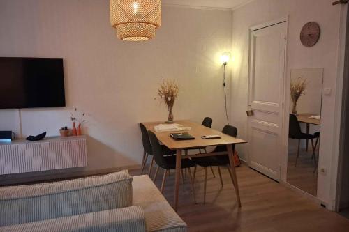 Charming bright apartment in Nice
