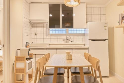 Køkken eller tekøkken på warm stay