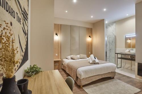 Sublime apartment in the heart of Paris 10 people FBMAR5