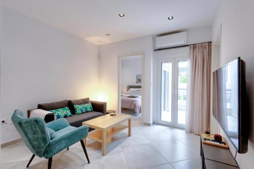 Suncity apartments with garden