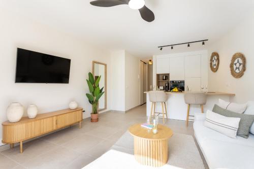 The Beach Nest by Olax Rentals