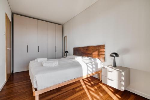 Giax Tower Gym Spa & Pool Pure Living 5th Floor Multiple Apartments 15 min to Duomo
