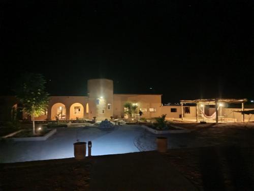 Swimmingpoolen hos eller tæt på Tigmi N'Dounit Lodge et Nature