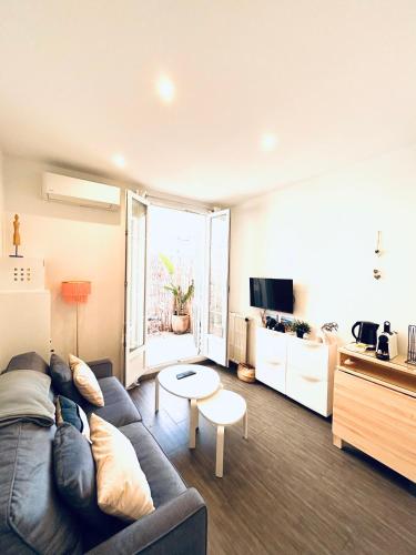 Studio Cocooning avec terrasse au calme Quartier Les Musiciens Mer à 7 minutes à pieds