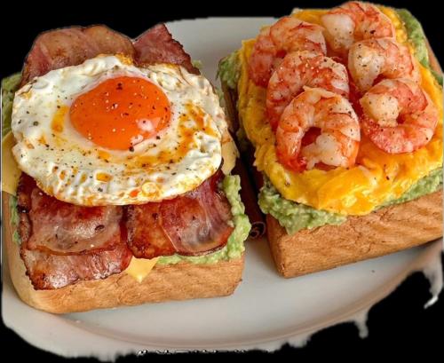 Comida en la casa de huéspedes o alrededores