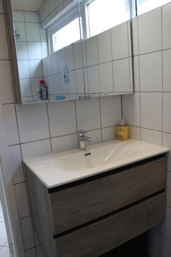 Koupelna v ubytování Huisje aan Zee