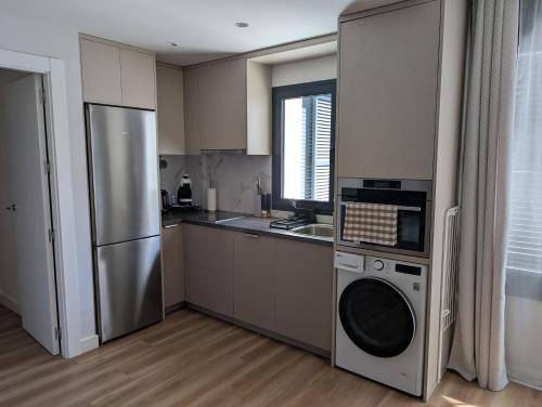 New Apartment by the sea 5518