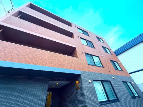 Tòa nhà nơi căn hộ tọa lạc