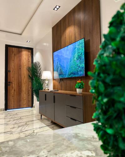 Spacious 3BR Garki Apartment Near Hospital Aso Rock