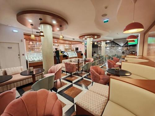 Гостиная зона в Lazy Days - Adults Only - Duna Parque Resorts & Hotels