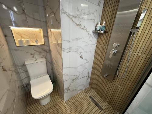 Ένα μπάνιο στο Luxury Living Patras