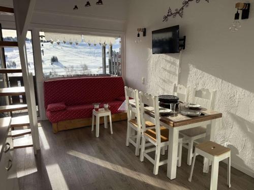 Studio aux Saisies 6 pers. proche commerces, balcon sud - FR-1-594-313
