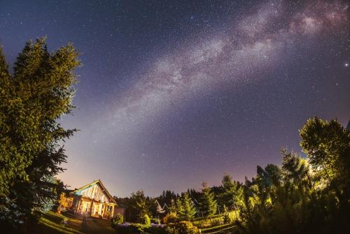 Gallery image of Cabin with hot tub and sauna with beautiful views in Stránske