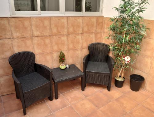 Χώρος καθιστικού στο Urban Patio 7- Modern Ma'laga Home