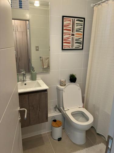 Ένα μπάνιο στο Jardines del Pacifico