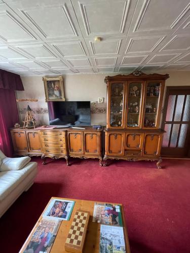 Μια τηλεόραση ή/και κέντρο ψυχαγωγίας στο Nussknackerstube