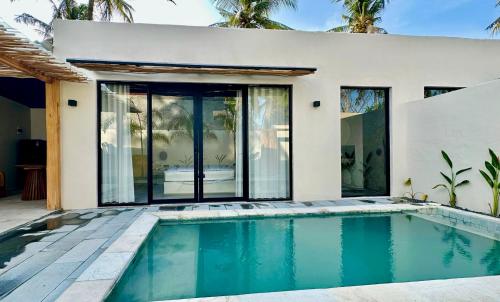 Πισίνα στο ή κοντά στο Villa Canaria, Luxury Villa with private pool and kitchen