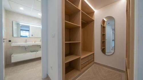 XPCE JADE TOWER, Pool-Spa-Gym-Cinema-Beach and Parking Free