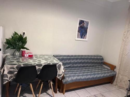 منطقة جلوس في Δίπλα στον Μύλο Ξωτικών