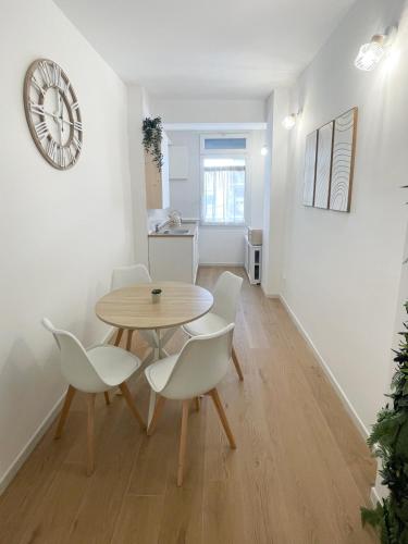 Casa Vacanze Miliù Roma Tuscolana Metro Lucio Sestio