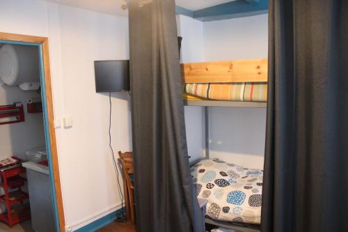 En eller flere senge i et værelse på La Cryste Marine