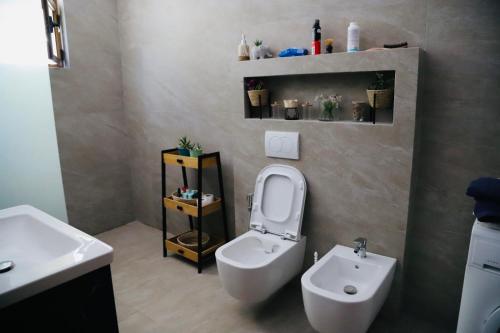 Ένα μπάνιο στο Vila Vlore