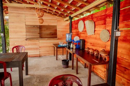 Fotografie z fotogalerie ubytování Indunil Family Residence With Pool Hiriketiya v destinaci Dikwella